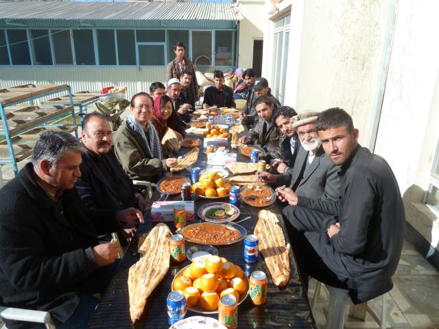 아프간 농민들와 식사 시간